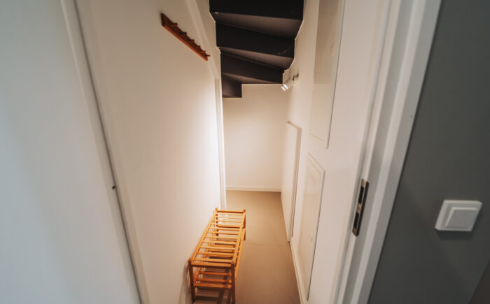 WG Zimmer Gießen günstig, günstiges Zimmer Gießen, billige Studentenwohnung Gießen, günstige WG Wohnung Gießen, WG Zimmer mieten Gießen günstig, günstige Mietwohnung Gießen, günstiges Wohnen für Studenten, Studentenwohnung günstig mieten, Studentenapartment günstig Gießen, günstiges Apartment Gießen Innenstadt, WG Zimmer unter 400 Euro, WG Zimmer unter 450 Euro, WG Zimmer unter 500 Euro, WG Zimmer unter 550 Euro, WG Zimmer unter 600 Euro, WG Zimmer unter 650 Euro, WG Zimmer unter 700 Euro, günstige Miete für Studenten, günstiges Zimmer inklusive Nebenkosten, günstige Warmmiete Gießen, günstige All-Inclusive-Wohnung, All-Inclusive-Zimmer Gießen, WG Zimmer inklusive Strom, WG Zimmer inklusive WLAN, günstige Wohnung inklusive Strom und Wasser, möbliertes WG Zimmer günstig, günstige möblierte Wohnung Gießen, günstige Wohnung mit Möbeln, günstiges Einzelzimmer Gießen, günstiges Zimmer für eine Person, günstiges Studio Apartment, günstige Einzimmerwohnung Gießen, günstige 1-Zimmer-Wohnung, günstiges Apartment für Studenten, bezahlbare Wohnung für Studenten, bezahlbare WG in Gießen, preiswerte Studentenwohnung, günstige Unterkunft für Studenten, günstige Unterkunft zum Studienstart, günstiges Zimmer für Erstsemester, günstige Wohnung für Erstsemester, günstiges Zimmer für Bachelorstudenten, günstige Wohnung für Masterstudenten, günstiges Zimmer für internationale Studenten, günstige WG für internationale Studenten, günstige Wohnung für Erasmus-Studenten, günstige Studentenunterkunft Gießen, günstiges Zimmer in Uni-Nähe, günstige Wohnung nahe Universität Gießen, günstige WG nahe JLU, WG Zimmer JLU Gießen, Wohnung für JLU Studenten, Wohnung für THM Studenten Gießen, günstige WG nahe THM, günstiges Zimmer nahe Campus, günstiges Apartment nahe Campus, WG Zimmer in der Nähe der Uni, Studentenwohnung Innenstadt Gießen, günstige Wohnung Gießen Zentrum, WG Zimmer Gießen Zentrum, günstige Wohnung nahe Bahnhof Gießen, günstige WG mit guter Verkehrsanbindung, günstige Wohnung mit Balkon Gießen, günstiges Apartment mit Küche, günstiges WG Zimmer mit Gemeinschaftsküche, günstiges Zimmer mit Waschmaschine, günstiges Zimmer mit Internet, günstiges Zimmer mit Pauschalmiete, günstige Wohnung ohne zusätzliche Nebenkosten, günstige Wohnung provisionsfrei, WG Zimmer provisionsfrei Gießen, günstige Wohnung direkt vom Vermieter, günstiges Zimmer privat mieten, günstige Wohnung ohne Makler, Wohnung ohne Mindestmietdauer, unbefristete günstige Mietwohnung, günstige Wohnung auf Zeit, günstiges Zimmer für ein Semester, günstige Unterkunft für ein Semester, kurzfristig günstiges Zimmer mieten, WG Zimmer ab sofort verfügbar, günstige Wohnung ab sofort, WG Zimmer zum Wintersemester, günstiges Zimmer zum Sommersemester, günstige Wohnung zum Semesterbeginn, WG Zimmer für Studenten 2026, Wohnung für Studenten Wintersemester 2026, günstige Unterkunft für Austauschstudenten, günstiges Zimmer für Pendler, günstiges Apartment für Singles, günstiges Zimmer für junge Erwachsene, günstige Wohnung für Azubis, günstige Unterkunft für Praktikanten, günstige Wohnung für Berufseinsteiger, günstige WG für Studierende, günstiges Zimmer für Studierende, Studenten WG Gießen günstig, private WG Gießen günstig, günstige 3er-WG Gießen, günstige 4er-WG Gießen, günstige 5er-WG Gießen, günstige 6er-WG Gießen, Zimmer in Wohngemeinschaft günstig, WG Zimmer mit eigenem Schreibtisch, möbliertes Zimmer mit Bett und Schrank, WG Zimmer mit eigenem Kühlschrank, günstiges Zimmer mit eigenem Bad, günstige Wohnung mit Einbauküche, günstige Wohnung mit Tiefgarage, günstige Wohnung mit Parkplatz, günstiges Apartment mit Balkon, günstige Wohnung Schiffenberger Weg Gießen, WG Zimmer Schiffenberger Weg, günstige Wohnung Alicenstraße Gießen, WG Zimmer Alicenstraße, günstige Wohnung Seltersweg Gießen, günstiges Zimmer in Gießen Wieseck, günstige Studentenwohnung in Mittelhessen, günstige Mietangebote Gießen, WG Angebote Gießen, Wohnung mieten Gießen günstig, günstiges Wohnen in Gießen, günstige Wohnung für Medizinstudenten Gießen, WG für Medizinstudenten Gießen, günstiges WG Zimmer Medizin, günstige Studentenwohnung Medizin, Zimmer für Medizinstudenten Gießen, Wohnung für Medizinstudierende, günstige Wohnung für Humanmedizin, günstige WG für Humanmedizin-Studenten, WG Zimmer für Humanmedizin-Studenten, günstige Unterkunft für Medizinstudium, Wohnung für Medizin-Erstsemester Gießen, WG für Medizin-Erstis, günstiges Zimmer für Medizin-Erstis, günstiges Apartment für Mediziner, möbliertes WG Zimmer für Medizinstudenten, günstige Wohnung nahe UKGM Gießen, WG nahe UKGM, günstiges Zimmer am Universitätsklinikum Gießen, Wohnung nahe Uniklinik Gießen, WG Zimmer nahe Uniklinik, günstige Unterkunft für Medizinstudenten am UKGM, günstige Wohnung nahe medizinischer Fakultät Gießen, Zimmer für Medizinstudenten nahe Universität, Unterkunft für Medizinstudenten im Wintersemester, günstiges Wohnen für Mediziner, WG für angehende Ärzte, Wohnung für angehende Ärzte Gießen, günstiges Zimmer für Famulanten, Wohnung für Famulatur Gießen, günstige Unterkunft während der Famulatur, möbliertes Zimmer für Famulatur, WG für Famulanten Gießen, günstiges Apartment für Famulanten, günstiges Zimmer für PJ-Studenten, Wohnung für PJ-Studenten Gießen, WG Zimmer für PJ-Studenten, günstige Unterkunft für das Praktische Jahr, möblierte Wohnung für PJ-Studenten, Zimmer während des Praktischen Jahres, günstiges Zimmer für klinische Praktika, Wohnung für medizinische Praktikanten, Unterkunft für Pflegepraktikum Gießen, günstiges Zimmer für Pflegepraktikanten, Wohnung für Zahnmedizinstudenten Gießen, günstige WG für Zahnmedizinstudenten, Zimmer für Zahnmedizin-Studenten, Unterkunft für Zahnmedizinstudium, günstiges Apartment für Zahnmediziner, Wohnung für internationale Medizinstudenten, günstige WG für ausländische Medizinstudenten, Unterkunft für Medizin-Austauschstudenten, günstiges Zimmer für Erasmus-Medizinstudenten, WG für Medizinstudenten nahe Campus, günstige Wohnung für Medizinstudenten nahe Klinik, günstiges Wohnen während des Medizinstudiums, Studentenwohnung für Medizin-Erstis, günstige Unterkunft für klinische Rotation, kurzfristiges Zimmer für Medizinstudierende, möbliertes Apartment für Medizinstudenten, günstige Unterkunft für PJ und Famulatur, günstige Wohnung für Studenten im Gesundheitswesen, günstiges Zimmer für Pflegewissenschaft-Studenten, günstige WG für Biomedizin-Studenten, günstige Wohnung für Biologiestudenten Gießen, günstiges Zimmer für Pharmaziestudenten, günstige WG für Pharmazie-Studenten, günstiges Apartment für Psychologiestudenten Gießen, günstiges Zimmer für Lehramtsstudenten, günstiges WG Zimmer für Wirtschaftsstudierende, Wohnung für internationale Studierende Gießen, günstiges Wohnen für Uni-Mitarbeiter, möblierte Unterkunft für Gaststudenten, Studentenloft Gießen, Studentenloft WG Zimmer, Studentenloft Wohnung mieten